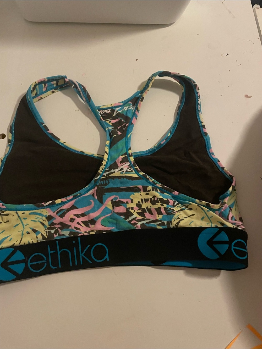 ethika - Picture 2 of 3